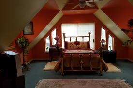 Oakland House | THE O'FAY HOUSE