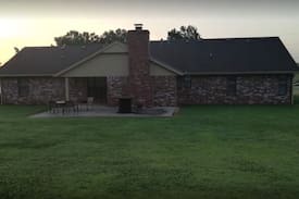 Pawhuska House | Hartness Ranch Bed & Bath and Horse Motel