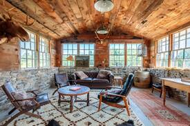 Waupoos Cabin | CRESSY HOUSE - Guest House - WATERFRONT