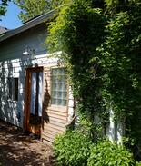 Multnomah Village House | ☆Secret Garden Guest House, Multnomah Village☆