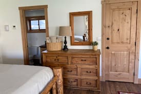 Gardiner Apartment | Roosevelt's Riverview Lodge at Yellowstone