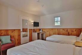 Washago Bed & Breakfast | BestLiving Motel and Restaurant