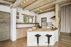 Balnarring Beach House | STYLISH MUD BRICK