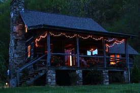 Clyde Cabin | The Cabin at Hidden Valley Farm NC