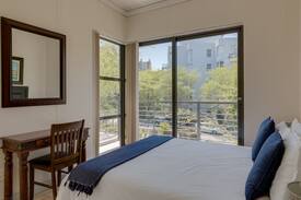 Eikenbosch Apartment | Falcon Crest 2 bedroom 1 bath - Tyger Waterfront