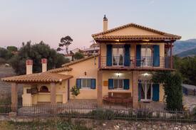 Dhrakata House | Dora's House in Cefalonia