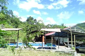 Florencia Cabin | Villa Johniky un lugar para descansar