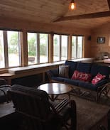 Sackets Harbor Cabin | The Roe Cottage