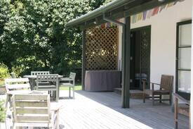 Kaeo House | Cottage surrounded by nature