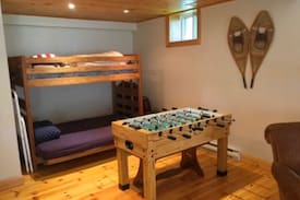 Frontenac Cabin | COTTAGE OASIS ON WOLFE LAKE. PERFECT GET AWAY!