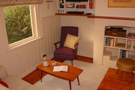Campbells Creek House | Whispering Oaks Cottage