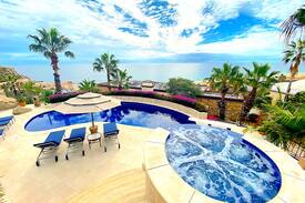 Pedregal Villa | Villa Isla - Luxury with 180 Degree Pacific Views