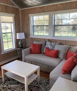Round Top House | Bee Cott/ River Oaks Farm, Round Top, Texas, 78954
