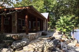 Hunt Other | The Yellow Rose cabin on private lake