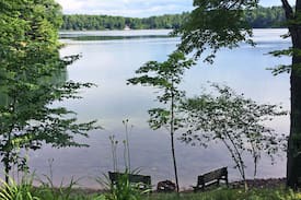 Wetmore Cabin | Falling Rock Lodge on Beautiful Powell Lake