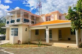 Surinam House | Kad Villa