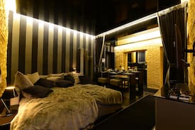 Rione V Ponte Apartment | Full Apartment-Piazza Navona-Trifon D'oro Suite