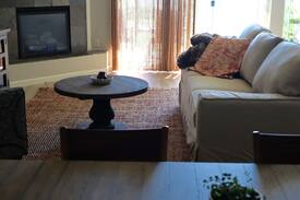 Marinette Apartment | Luxury on the Lake
