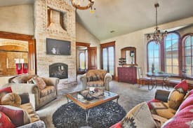 Draper Villa | Draper Castle Luxury Apartment