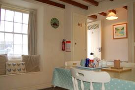Barmouth Cabin | No 2 CRAIG FACH COTTAGE Barmouth