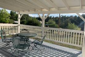 Pinetop Cabin | Aunt Sally's Charming Pinetop Cabin