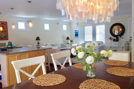 Villa Segunda House | Cute and Cozy Home by the Beach