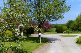 Stelling Other | Gilt Cottage on Elmfield Farm near Canterbury