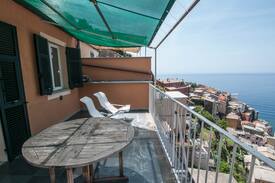 Manarola Apartment | VIGNAU APT AMAZING SEE VIEW IN MANAROLA