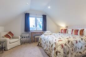 Canaston Wood Bed & Breakfast | Canaston Oaks B&B