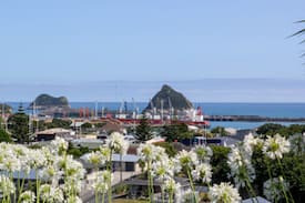 New Plymouth House | MEANDA INN - Welcome to our place...