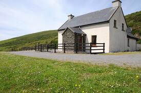 Portmagee House | Ballinskelligs Co. Kerry glen view stfinansbay