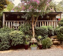 Kangaroo Valley Cabin | Romantic & Cosy in the Village 'Loughmore Cottage'