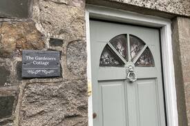 Newton Stewart Cabin | The Gardeners Cottage @ Corvisel - cosy & quirky!