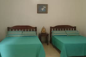 Boac Bed & Breakfast | Roberto's Hideaway Beach Resort - Balai Luisa