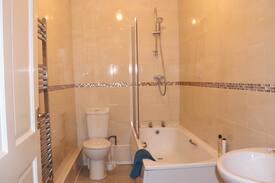 Merthyr Tydfil House | 5 minutes away from Prince Charles Hospital