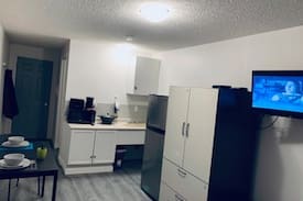 West Edmonton Apartment | Windmill Suites Furnished Apartments 4 the Working