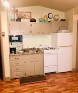 Warsaw Cabin | Elliott's Nest Cottages: 2 Cottages