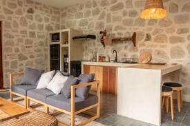 Bangunjiwo Villa | Villa Saluka - Romantic & Serene with Sunset View