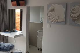 Hartenbos Bed & Breakfast | HART-EN-HUIS GUESTHOUSE