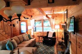 Fancy Gap Cabin | Coffey Grounds - Blue Ridge Parkway Cabin