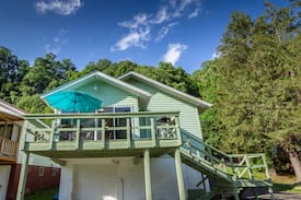 Gauley Bridge Cabin | Riverfront Cottage on the New River Dries