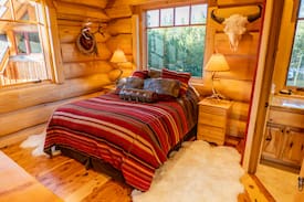 Hope Valley Villa | Adventurous Getaway|Eco Lodge Stay-WESTERN SUITE