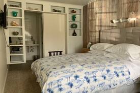 Tolovana Park Hotel | Grey Whale Inn: Room #1