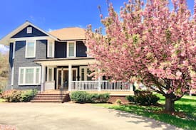 Martinsville House | Starling Place - Entire House