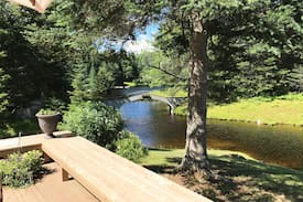 Whitefield Cabin | The Cottages at Faraway Pond