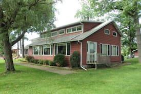 Angola House | Large Hickory Point Cottage on Lake James