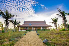 Uswetakeiyawa House | Beach Villa Pamunugama