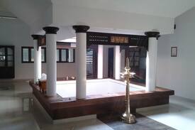 Kunnattur House | SOUBHADRAM-A TRADITIONAL KERALA NALUKETTU HOUSE