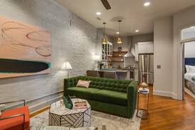Cannonborough Elliotborough Apartment | 563 King Luxury Compound D-F