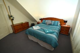 Waikerie House | 1920 B & B